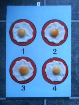 4 fried eggs